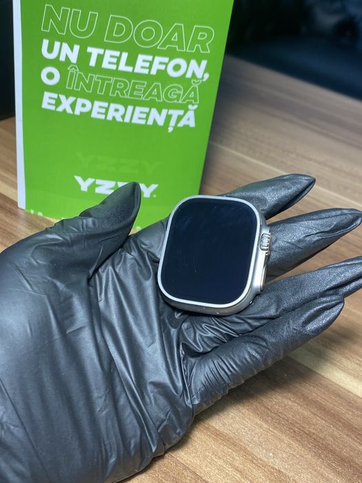 Apple Ultra / 44 mm / GPS / Graphite