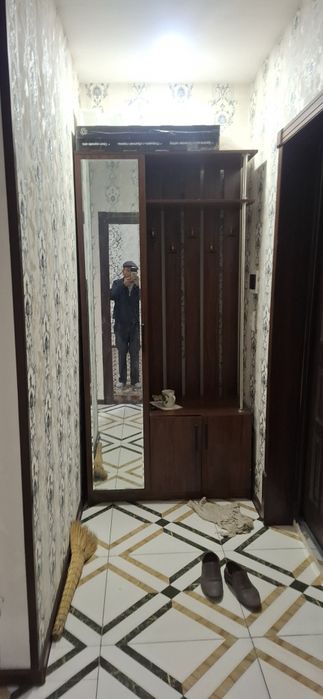 1   Хоналик  яанги гиштлик квартира сотилади