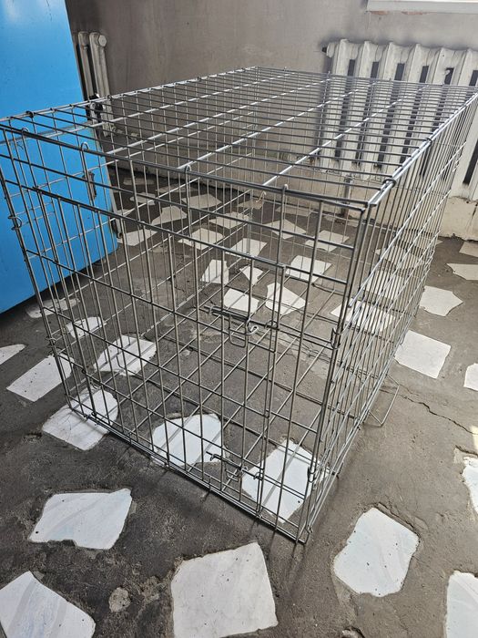 Продам клетку- вольер для собак