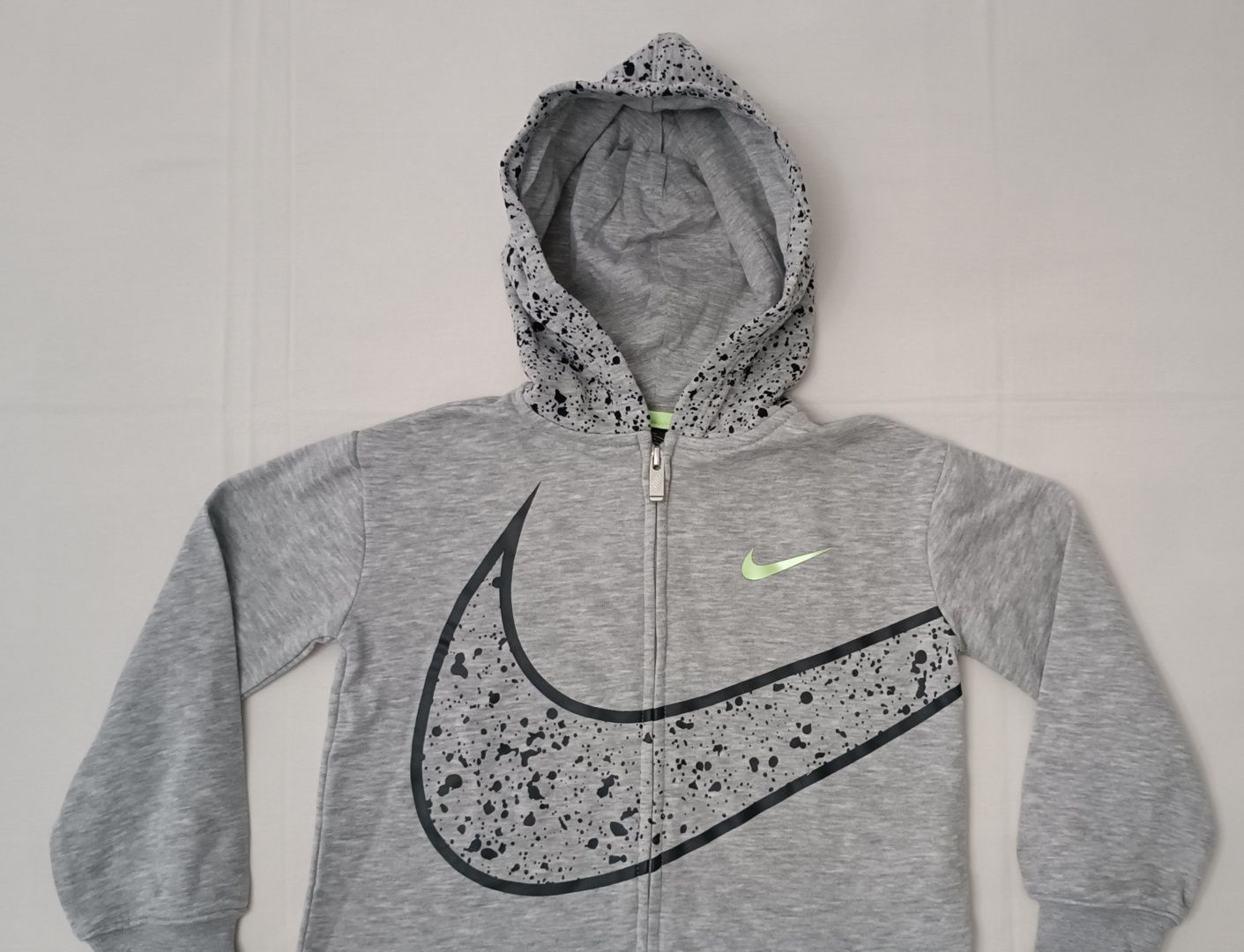 Nike NSW Swoosh Hoodie оригинално горнище ръст 104-110см Найк суичър