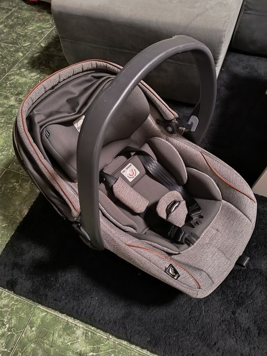 Столче за кола Peg-Perego + ISOFIX до 13 кг.