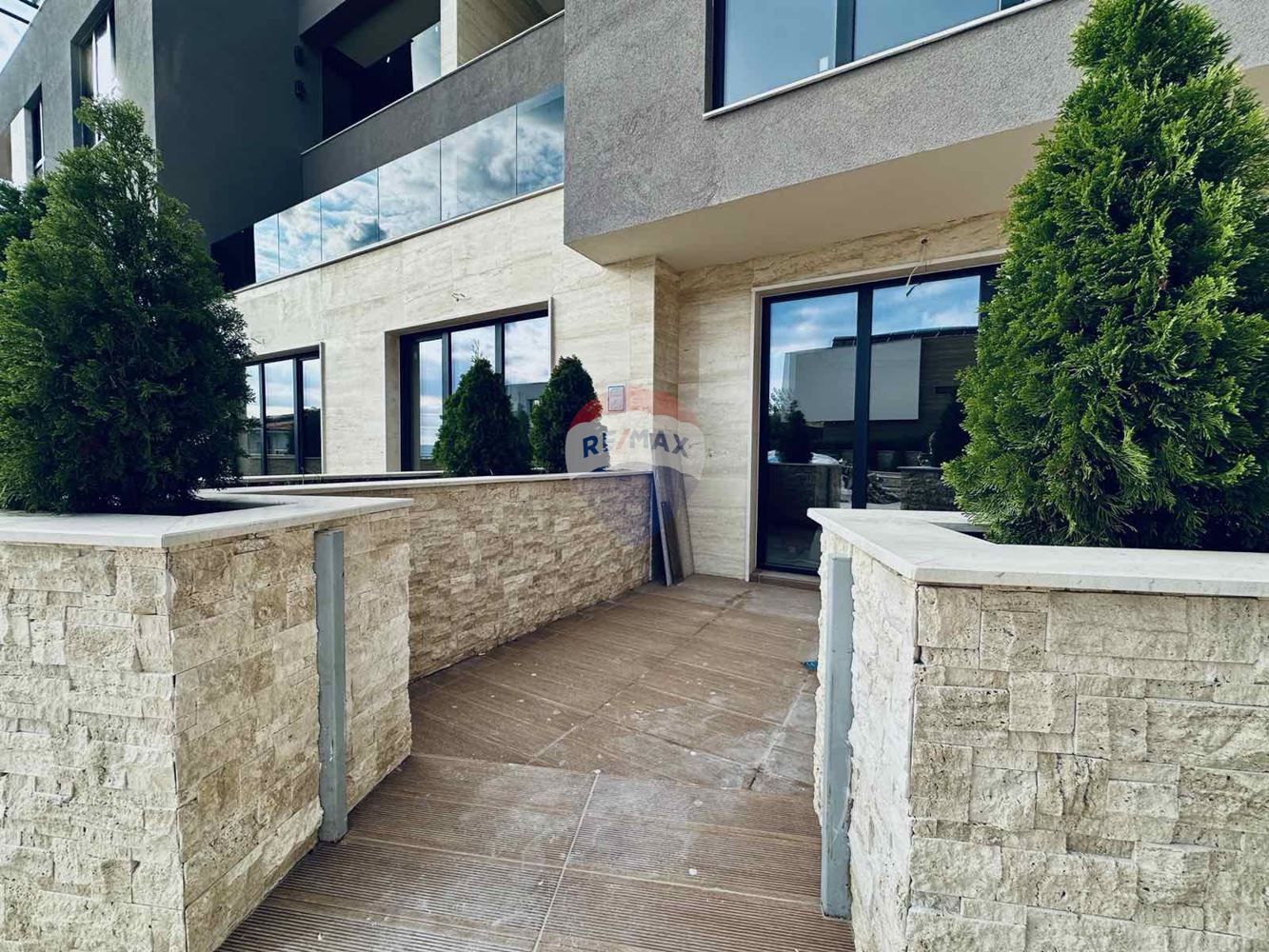Луксозен  тристаен апартамент за продажба, гр. Варна, Бриз, Я.И.