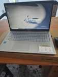 Laptop Asus in Stere impecabila
