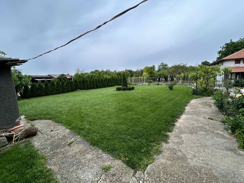 Косене и поддръжка на дворове