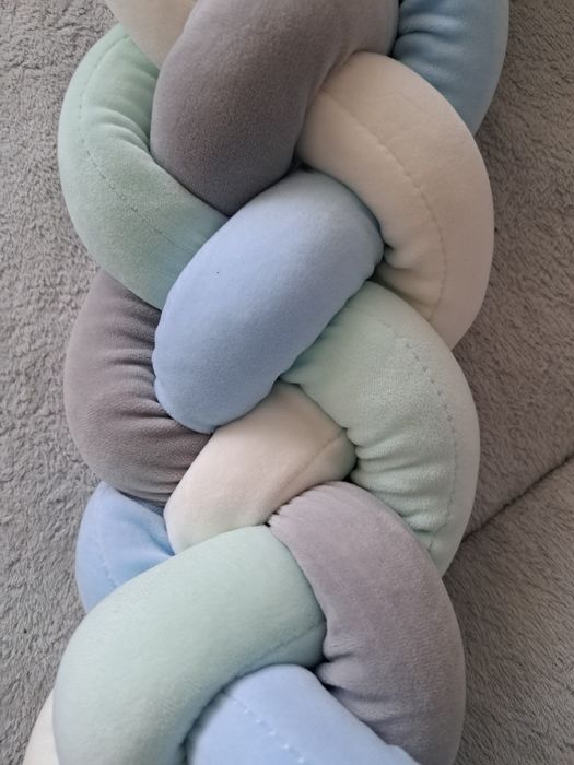 Protectie patut bebe impletita