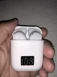 Air pods с екранче!