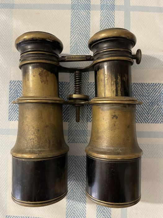 Binoclu bronz , colectie