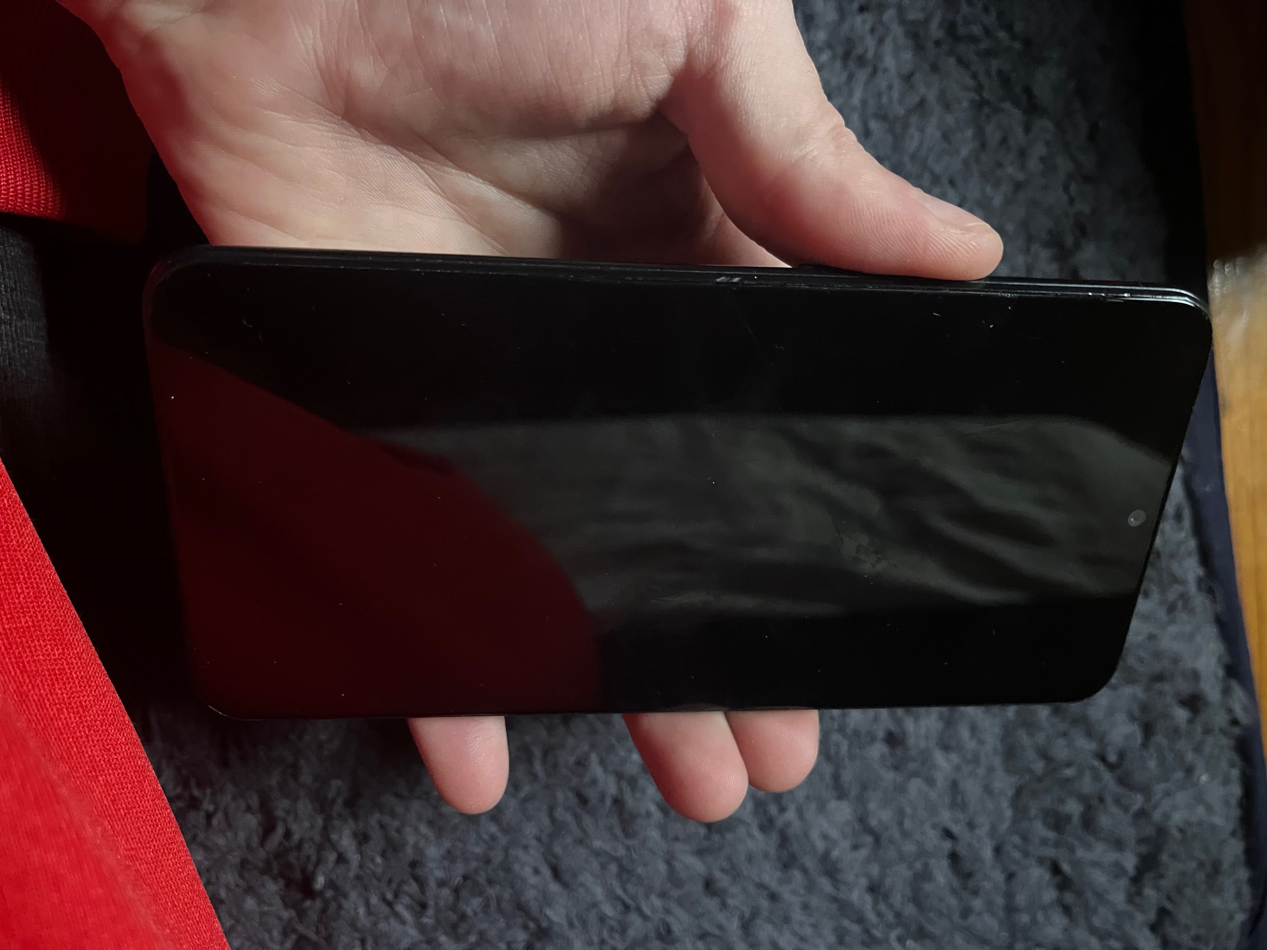 Samsung Galaxy A10s много запазен