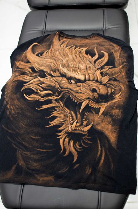 Футболка черная с рисунком