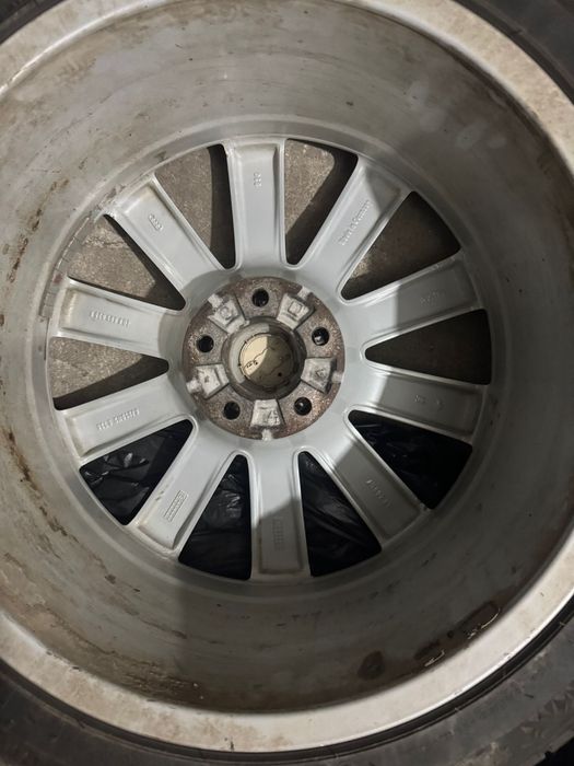 Jante originale Audi a6/a7 r19 8j et26 cu anvleope de iarna dot 2024