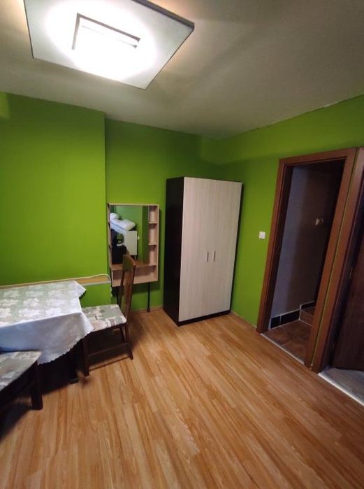 Едностаен апартамент, под наем, Център