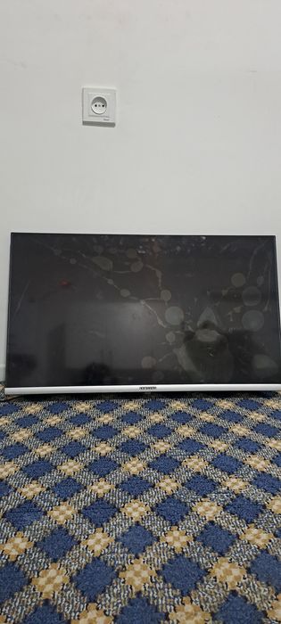 Srochni Samsung 32 tali televizor sotiladi. smart emas