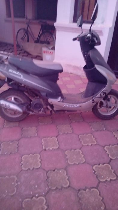 Scuter kimco cu acte 50cc