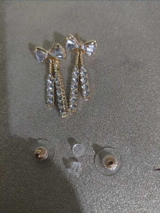 Cercei cu pietricele placati cu aur 24K