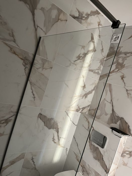 Vand paravan dus tip walk-in