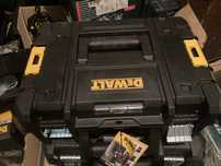 Куфари Dewalt Tstack 2 за импакт и винтоверт