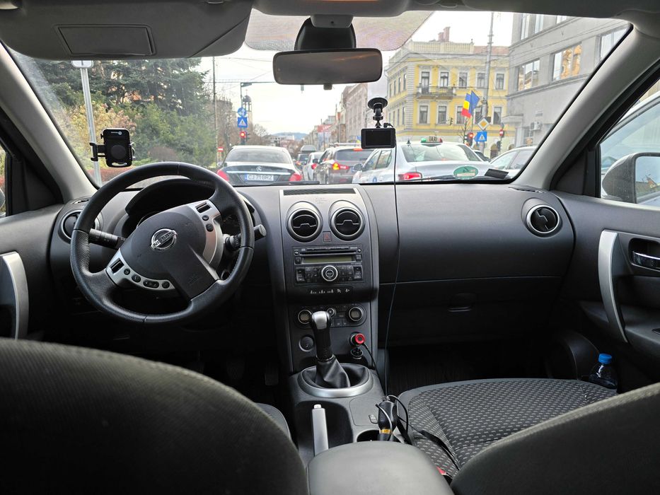 Vand Nissan Qashqai, 2009, benzina, 133.941 km