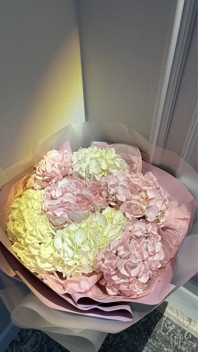 Букет гортенизия