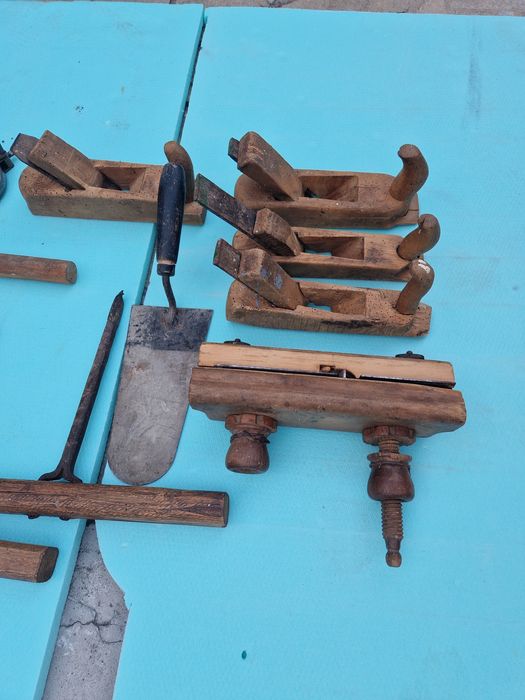 Артикули за битов кът, механа бар, инструменти за дървообработка