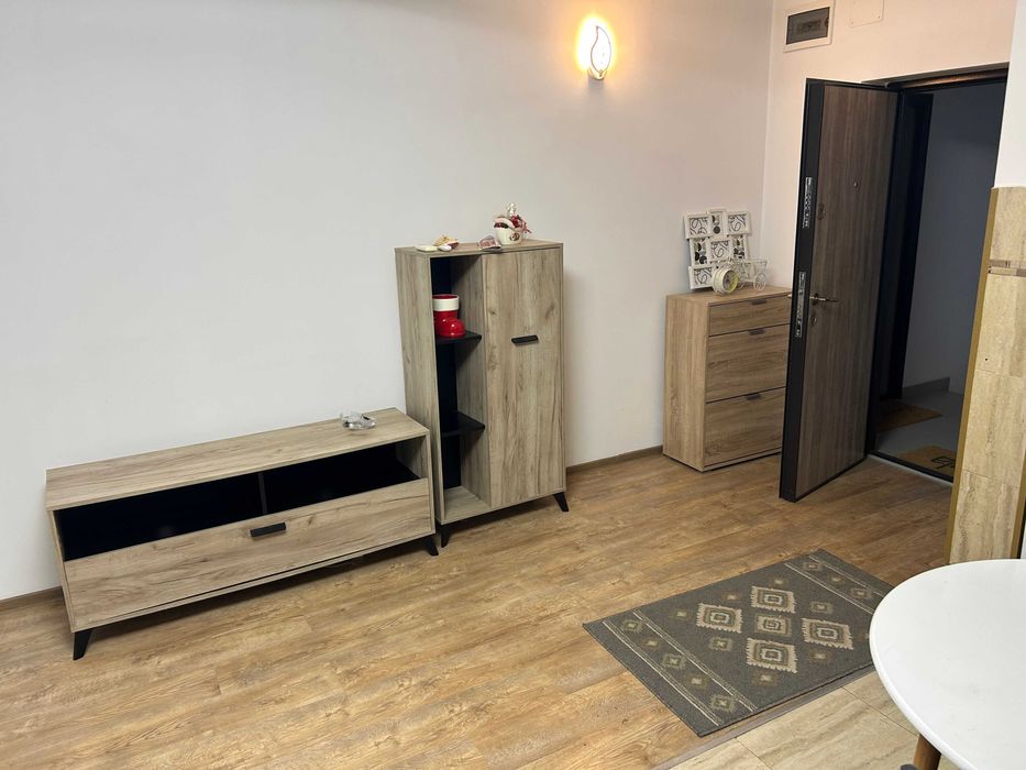 Ap 2 camere, prima inchiriere, Str Freziei, 2 loc parcare