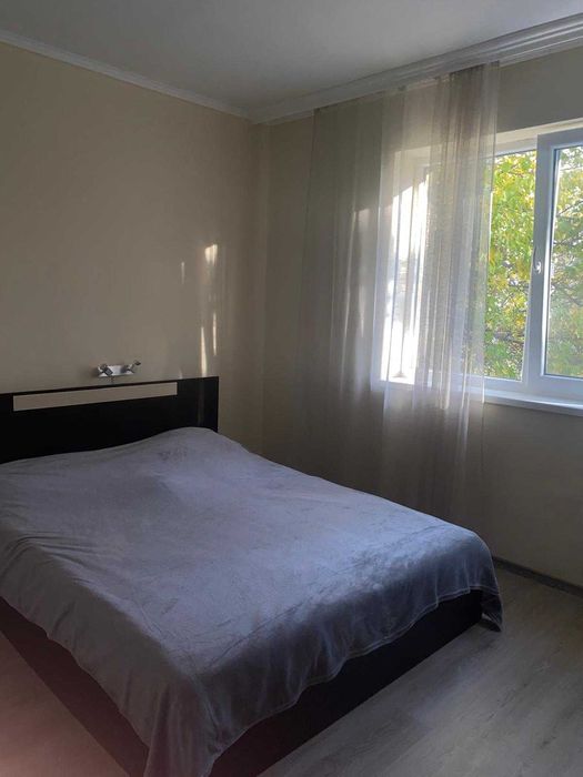 Дава се под наем Тристаен апартамент в Варна, Чайка - 75 кв.м за 663 € - Снимка #4