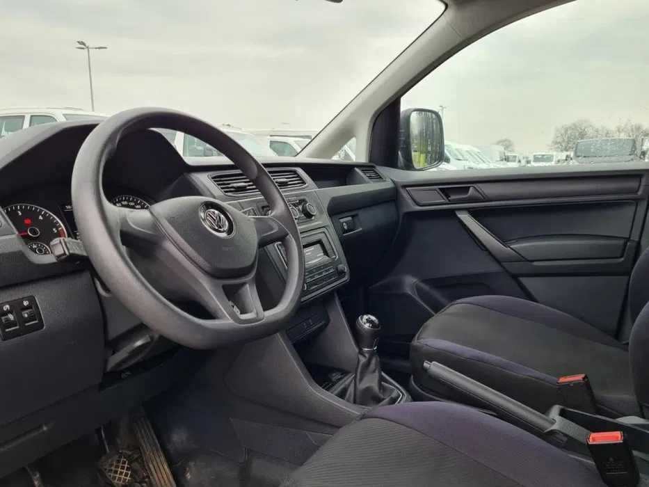 Volkswagen Caddy Combi muddatli to'lovga