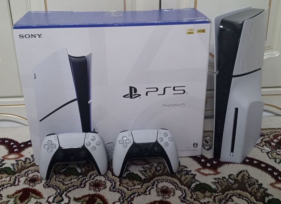 Playstation 5 Slim Дисковод 2 Джойстик идеальный состояние