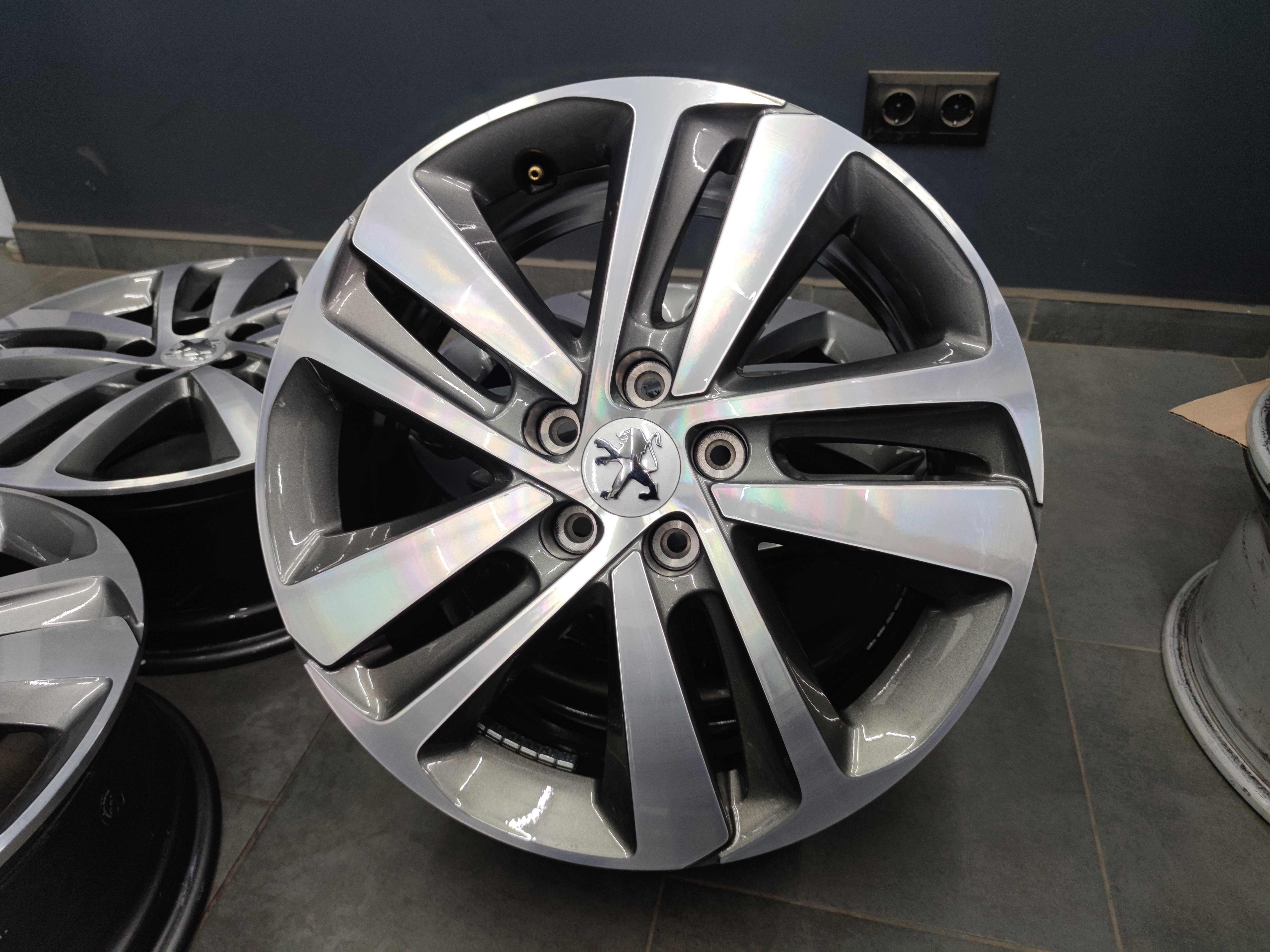 Джанти 17 - Peugeot  Expert (2016-)