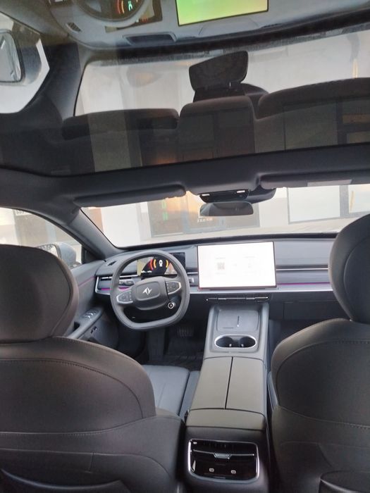 Dongfeng  007  Elektro so'raganlar uchun 530 km zapas xod