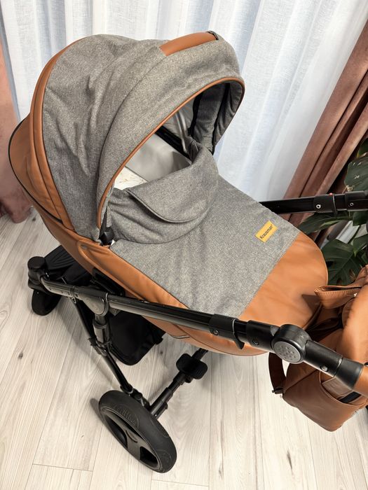 Carucior Krausman 3 in 1 + un carucior cadou si 3 cearsafuri mici