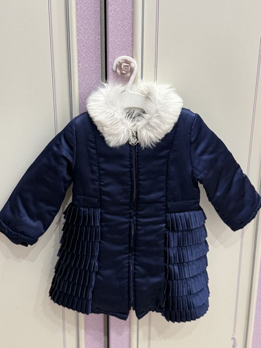 Курточки на девочку 1-2 года Blumarine, burberry
