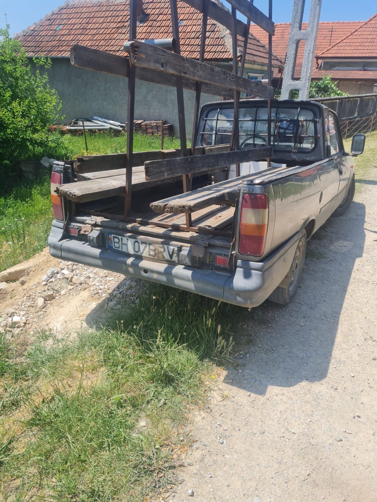 Vand Dacia papuc