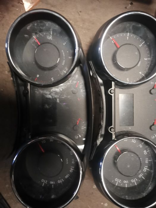 Ceasuri bord peugeot 3008 5008