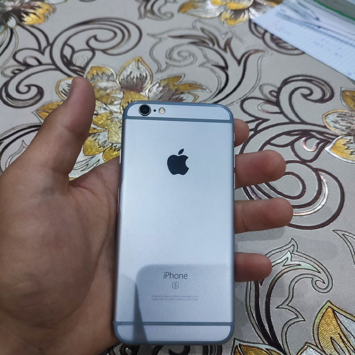 iPhone 6s holati yaxshi