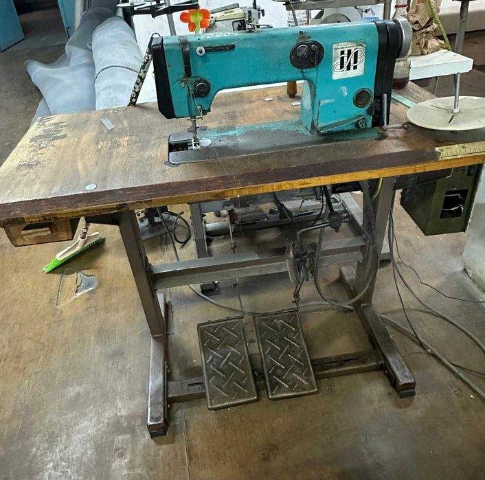 Masini de cusut de vanzare!