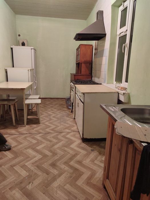 АЗЕРБАЙДЖАНСКИЙ ЦЕНТР(Колледж)! Риэлтор! Дешёвая цена!!!