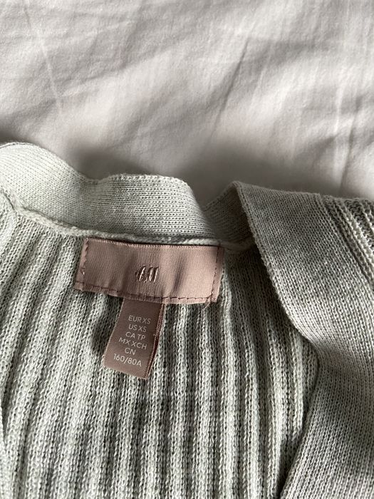 Rochie cu nasturi H&M