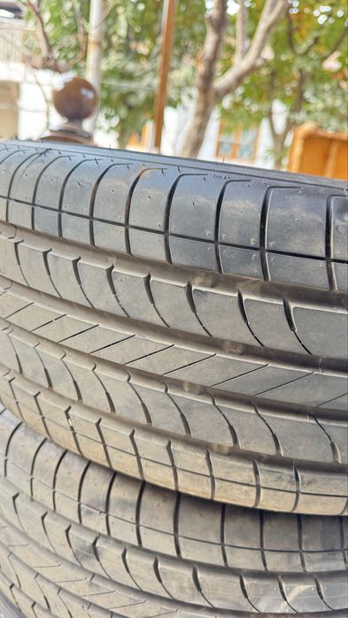 Срочно Тракер шинаси сотилади.