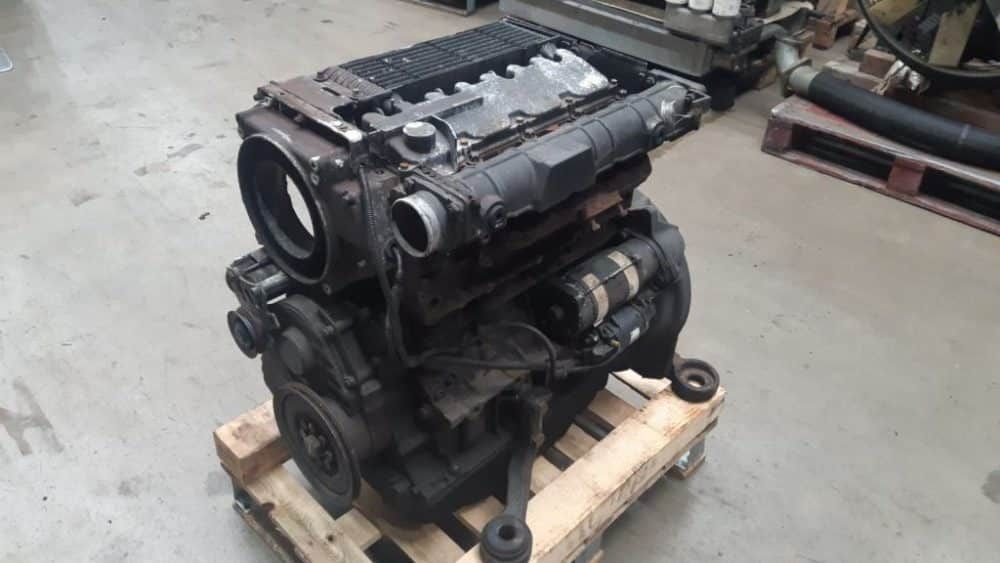motor deutz f4l2011