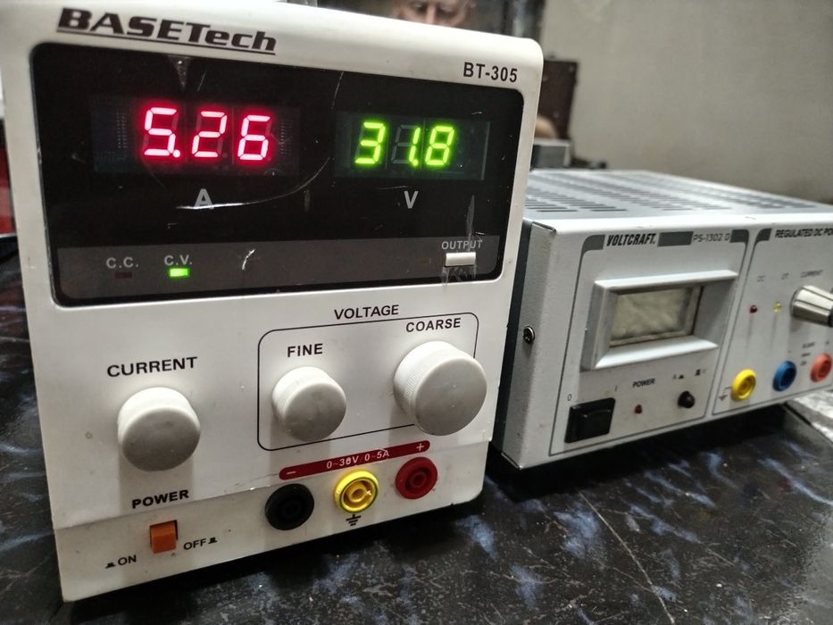 Sursa Voltcraft PS 1302d