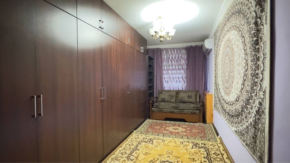 Продам квартиру на Ц-4