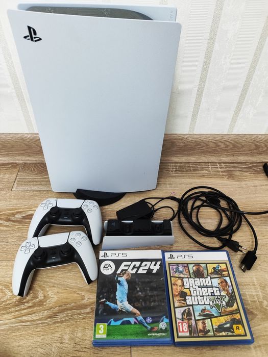 Ps5 б/у в отличном состоянии