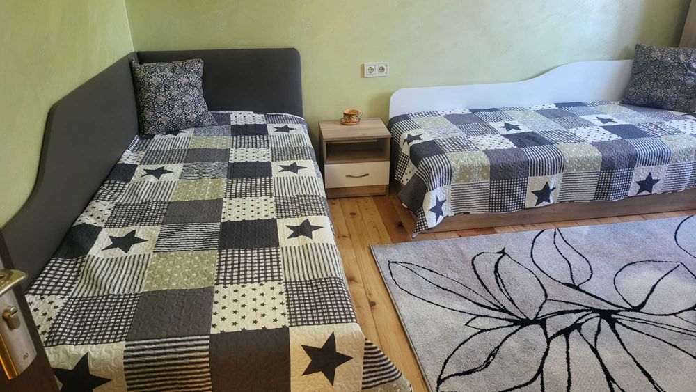 Отдавам луксозен 3 стаен апартамента в център, до Турското посолство