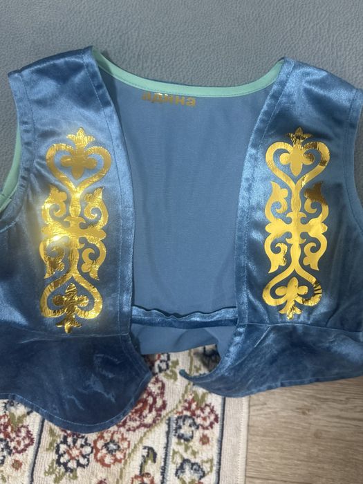 Шарға, киімге,тойбастар копшіктеріне озіңіз қалаған жазуды жазып берем