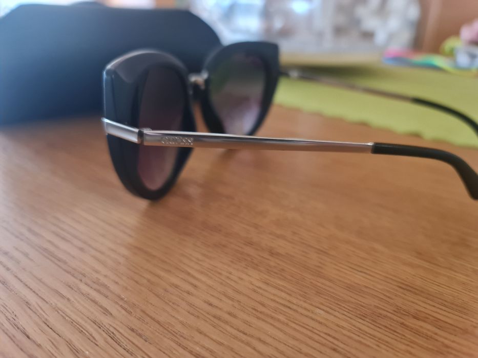 Дамски очила на известни марки