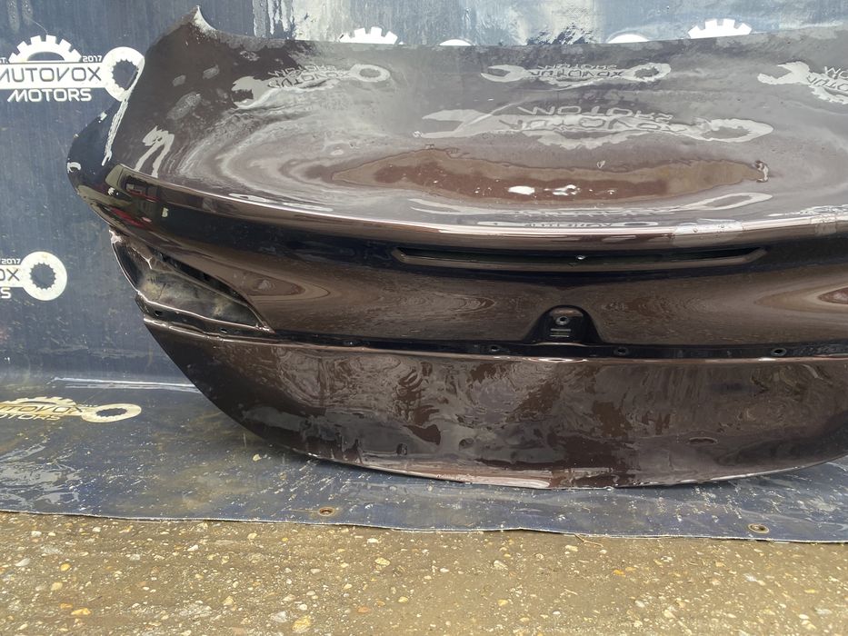 Haion Opel Insignia fara luneta de la 2015