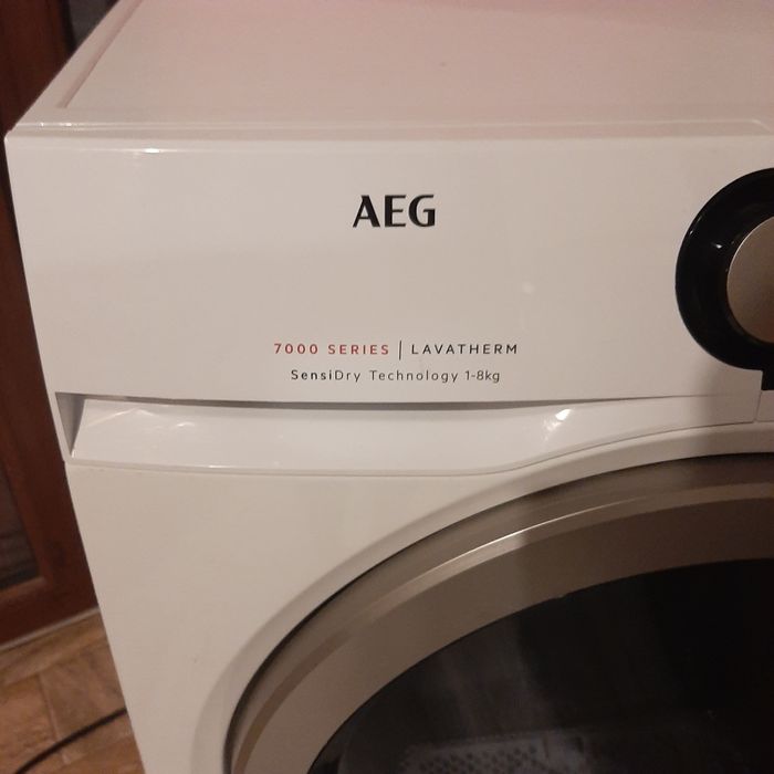Uscator rufe AEG serial 7000 8kg A+++