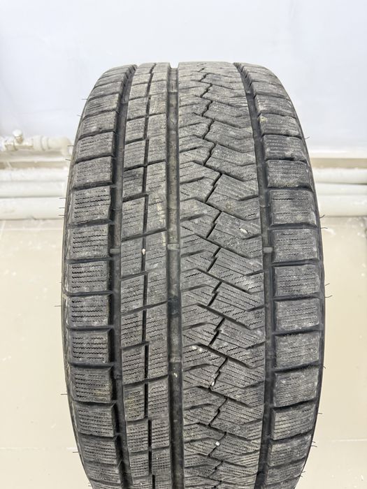 Зимние шины 245/45 R19