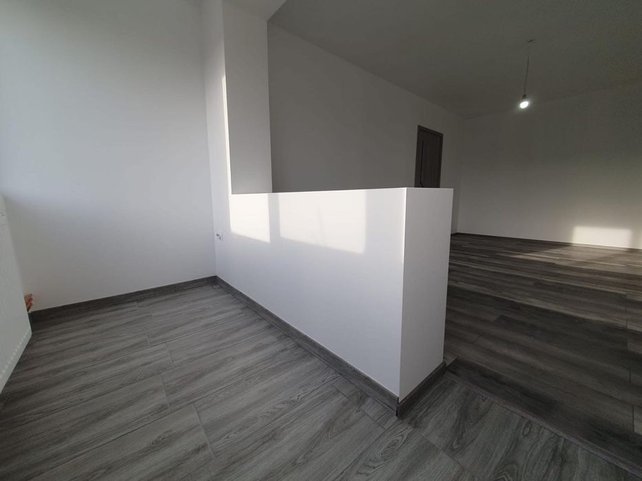 Apartament 2 camere,  strada. Libertății nr 5
