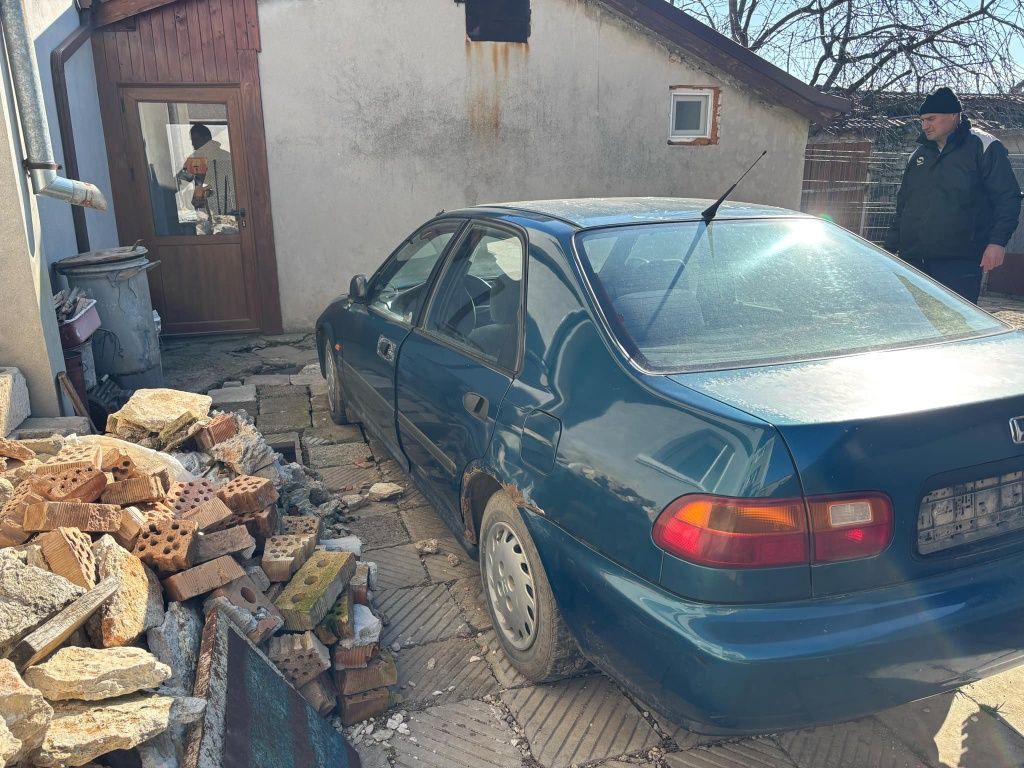 Honda civic на части d15b2